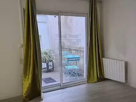 vente locaux professionnels 5 pièces 105 m² à marseille 1er (13001)  320 000 €