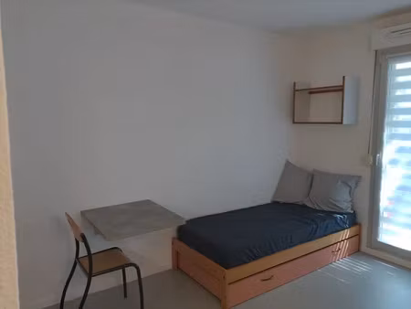 location meublée appartement 1 pièce 22 m² à dijon (21000)  470 €
