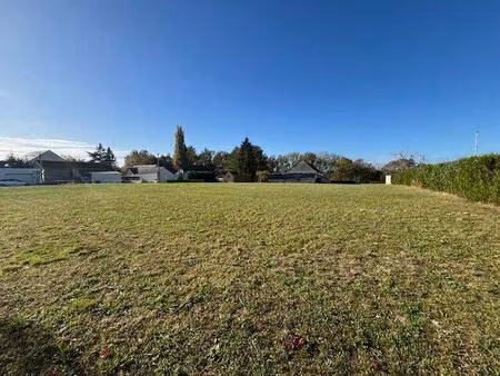 terrain constructible viabilisé à vendre