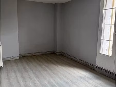 location appartement 2 pièces 48 m² à beziers (34500)  505 €