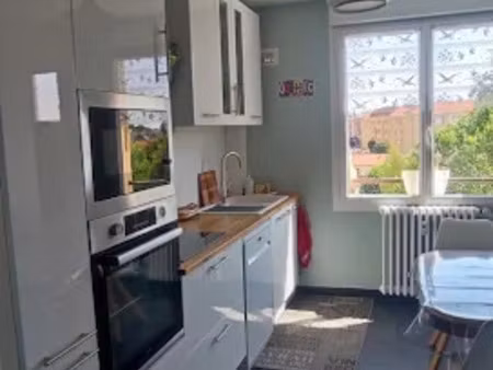 location appartement 80 m² à chalons-en-champagne (51000)  600 €