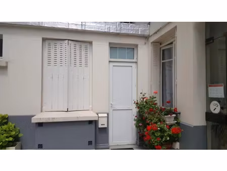 location meublée appartement 1 pièce 13 m² à boulogne-billancourt (92100)  650 €