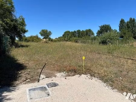 terrain constructible viabilisé à vendre