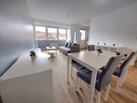 square habitat - location centre-est