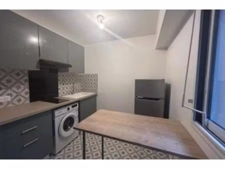 location - appartement 1 pièces 34 m