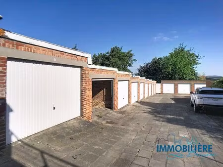 garage à louer à rue de la justice 78 seraing (vbe47389)