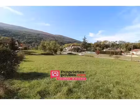terrain constructible à vendre
