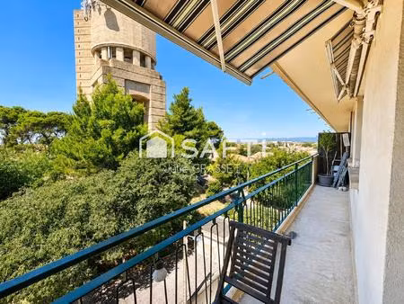 appartement traversant avec balcon avec vue dégagée