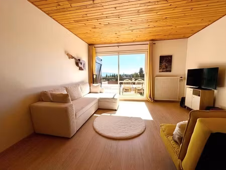 appartement 2 pièces - 57 m²
