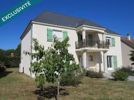 maison 6 pièces de 195 m² avec une grande dépendance à cercottes au nord d'orléans.
