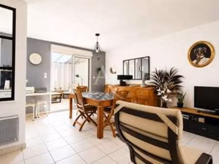 vente maison aux sables-d'olonne (85100) : à vendre / 76m² les sables-d'olonne