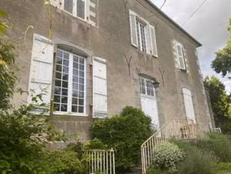 vente maison à parné-sur-roc (53260) : à vendre / 225m² parné-sur-roc