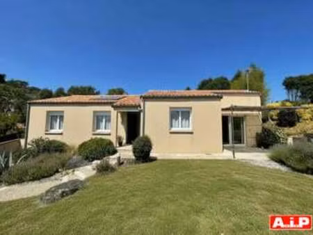 vente maison piscine à pouzauges (85700) : à vendre piscine / 153m² pouzauges
