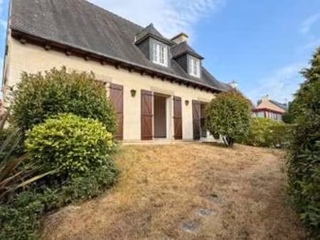 vente maison à saint-malo (35400) : à vendre / 165m² saint-malo