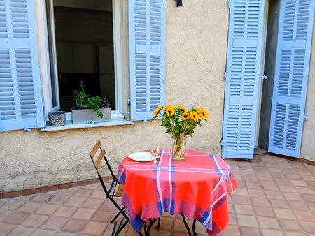 appartement carces 2 pièce(s) traversant 74.54 m2 meublé avec terrasse