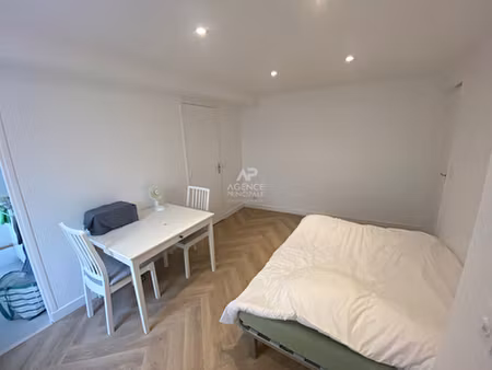 studio meublé centre-ville saint germain en laye