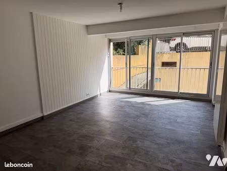 appartement 3 pièces 80 m²