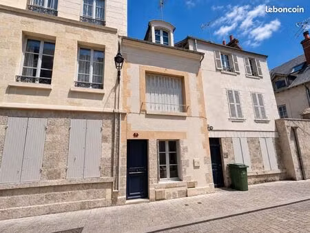 maison 6 pièces 135 m²