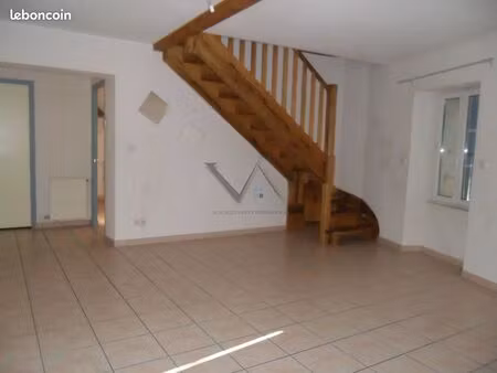 appartement 3 pièces 90 m²