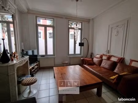 maison 5 pièces 130 m²