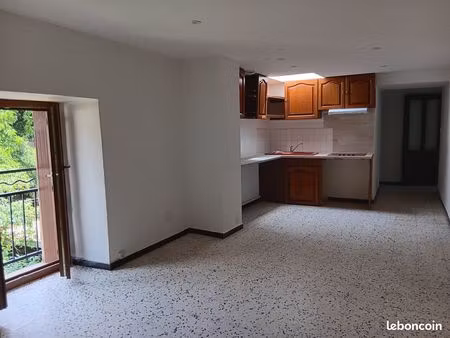 location appartement p3 non meublé chanac