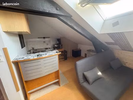 studio meublé sous combles