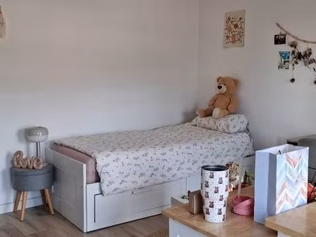 studio lumineux avec parking
