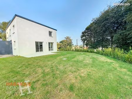 maison 7 pièces 123 m²