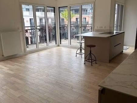 appartement 3 pièces 70 m²