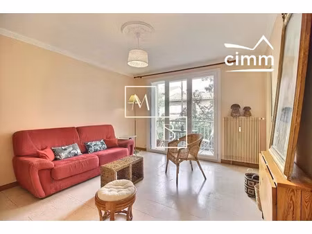 location meublée appartement 3 pièces 53.33 m² à montpellier (34000)  882 €