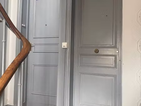 location meublée appartement 2 pièces 47 m² à saint-denis (93200)  1 200 €