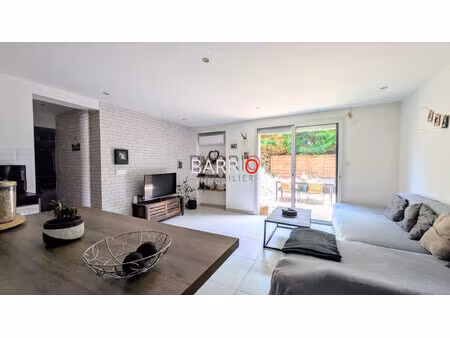 villa familiale avec deux logements et grand potentiel