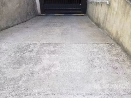 parking à louer
