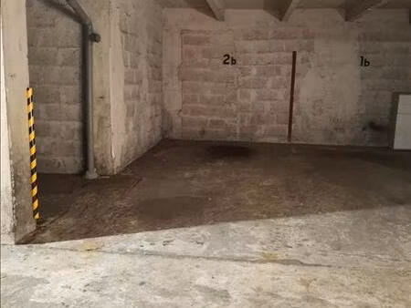 parking à louer