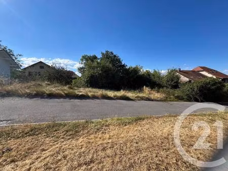 terrain constructible viabilisé à vendre