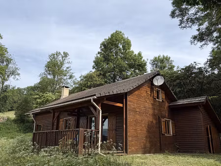 chalet sur les hauteurs de laveissiere
