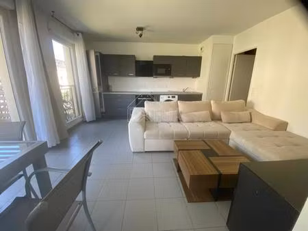 f2 meuble magnanville