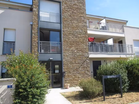 très bel appartement au centre de bréval!!!