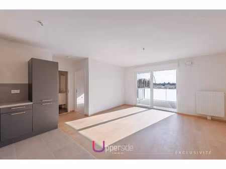 viva – appartement 2 pièces récent orienté sud avec balcon et parking