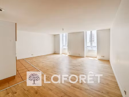 appartement à louer dans le centre-ville de pons (17800) - réf 4049