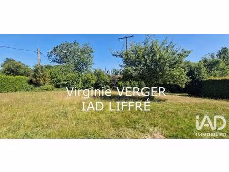 terrain constructible viabilisé à vendre