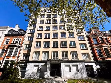 montgomery  appartement 3 chambres  3 sdb  cave et garage