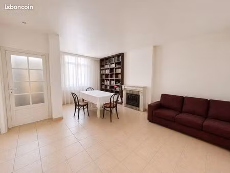 maison 6 pièces 130 m²