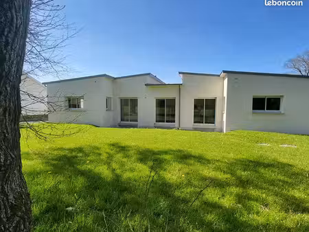 vente maison 8 pièces  155m²  vay