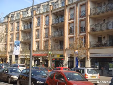 valenciennes hyper centre studio tout confort avec parking