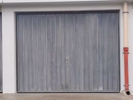 garage à louer extérieur launaguet
