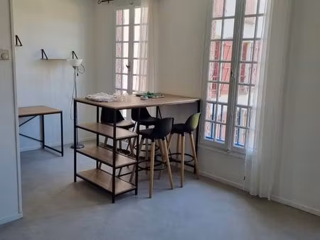 studio centre ville dans résidence sécurisée