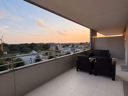 a louer à hennebont appartement t2 de 42 m2 + parking + cellier
