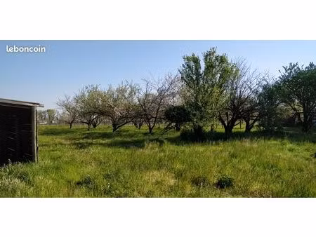 loue terrain agricole / de loisir