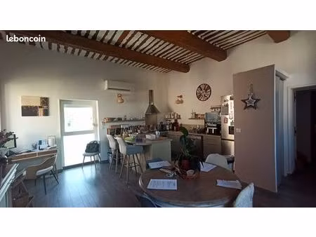 appartement 67 m² + garage 32 m²+ extérieur